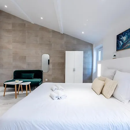 Appartement Cosy Studio - Vieux Port De Canes Cannes